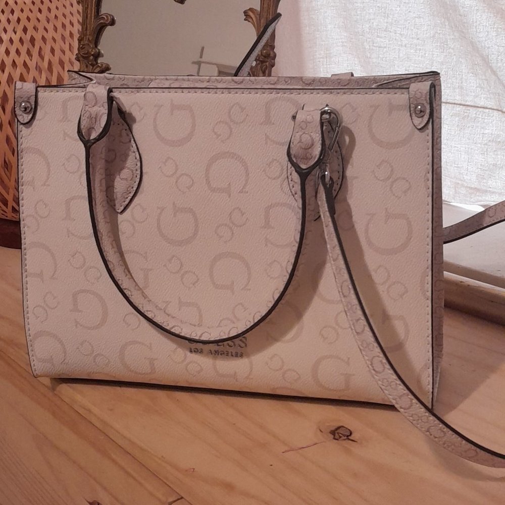 Guess logo bag